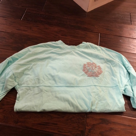 Venley Tops - NWOT Venley Mint Chi Omega Spirit Tee